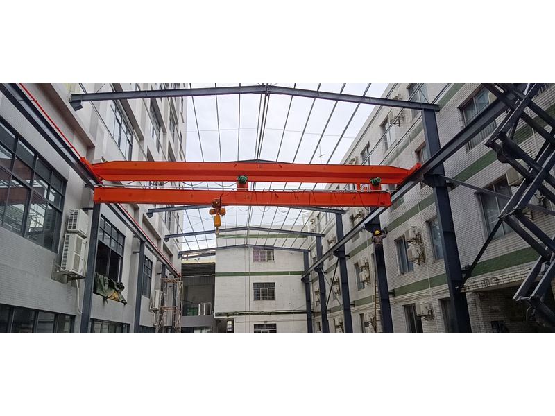 電動單梁橋式起重機(jī)加伸縮梁